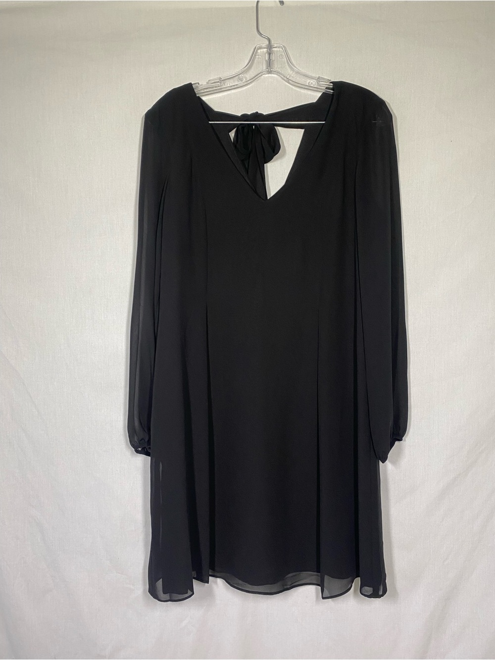 INC International Concepts Black Long-Sleeve V-Neck Tie-Back flowy Dress